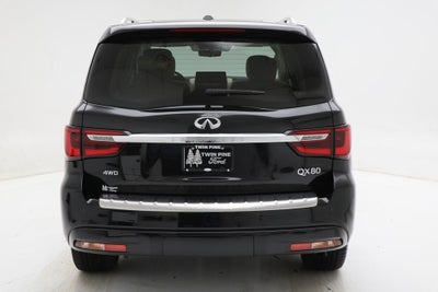2024 INFINITI QX80 LUXE