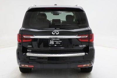 2024 INFINITI QX80 LUXE