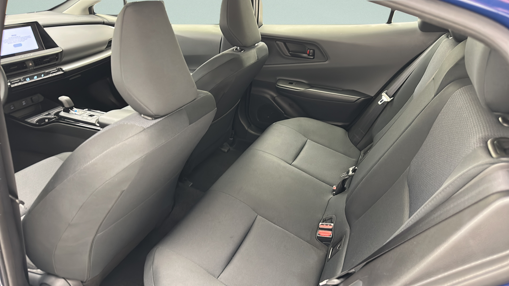 2025 Toyota Prius LE