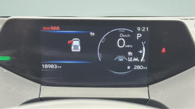 2025 Toyota Prius LE