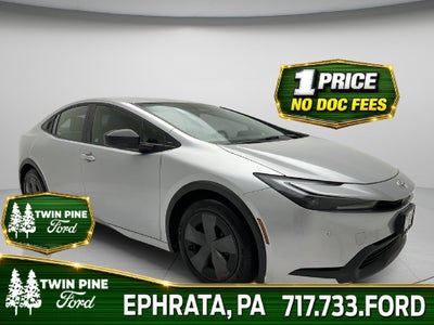 2025 Toyota Prius LE