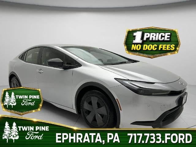 2025 Toyota Prius LE
