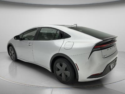 2025 Toyota Prius LE