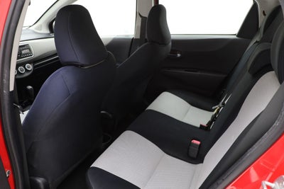 2012 Toyota Yaris L