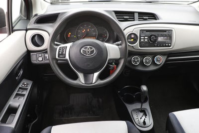 2012 Toyota Yaris L