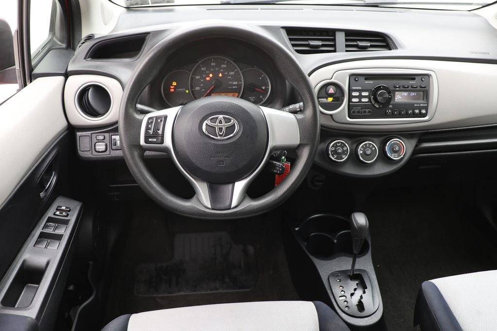 2012 Toyota Yaris L