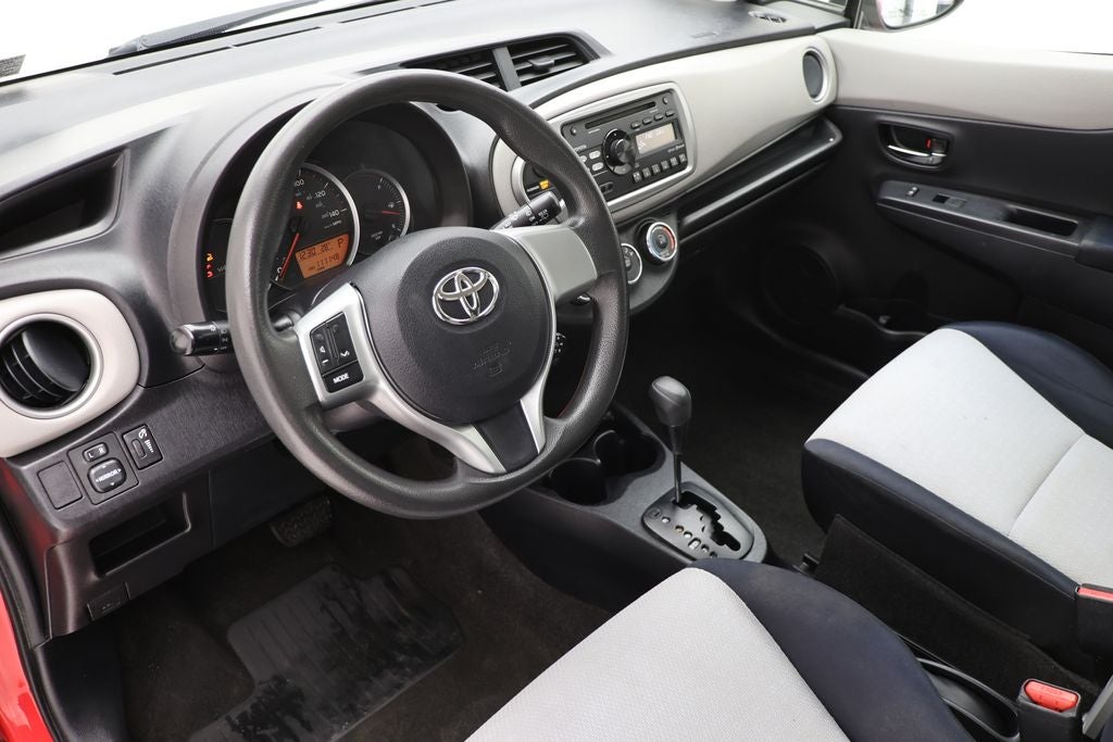 2012 Toyota Yaris L