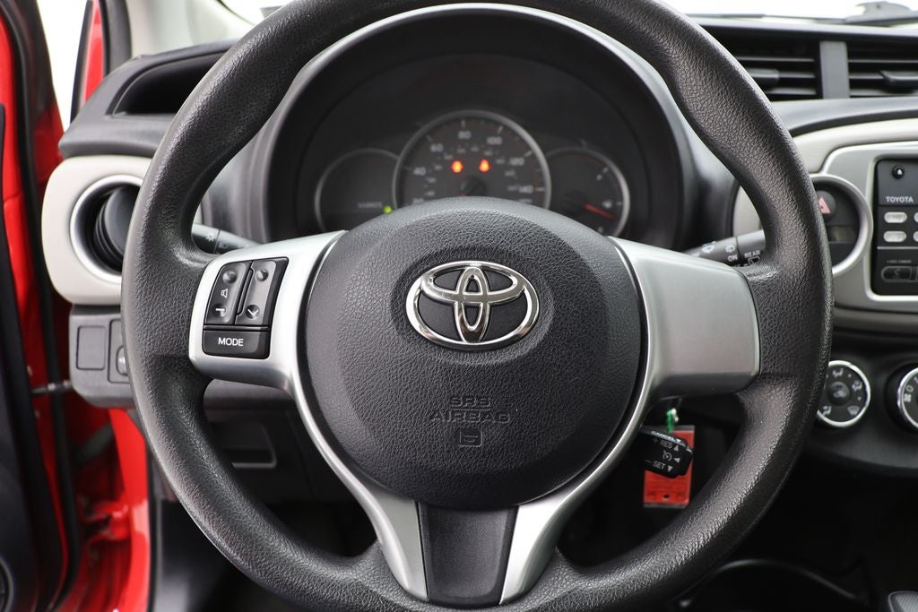 2012 Toyota Yaris L