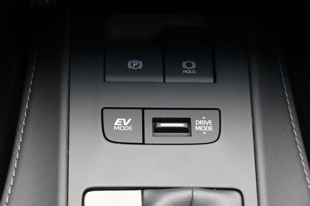 2024 Toyota Venza Nightshade