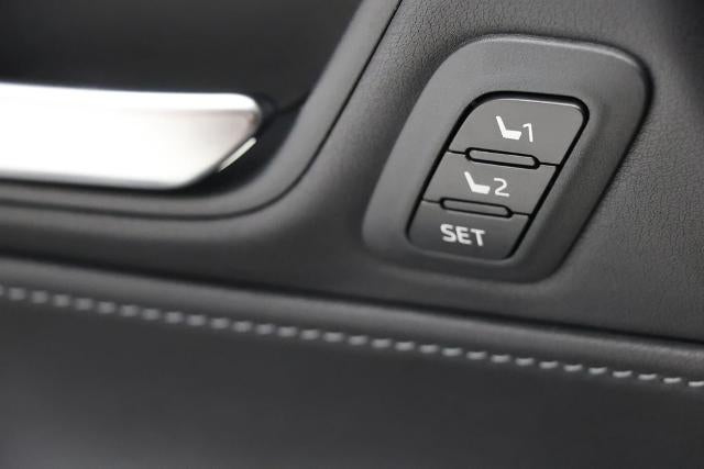 2024 Toyota Venza Nightshade