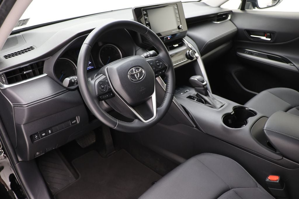 2022 Toyota Venza LE