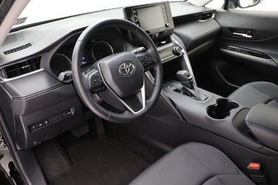 2022 Toyota Venza LE