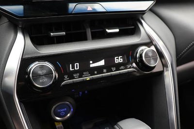 2022 Toyota Venza LE