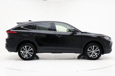2022 Toyota Venza LE