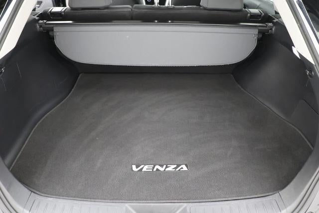 2022 Toyota Venza LE