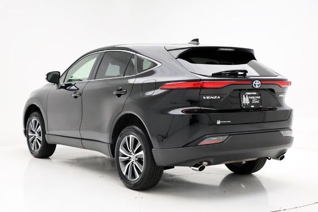 2022 Toyota Venza LE