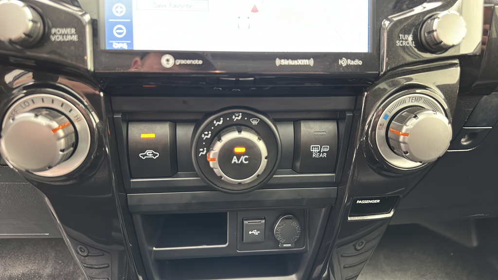 2024 Toyota 4Runner TRD Off-Road Premium