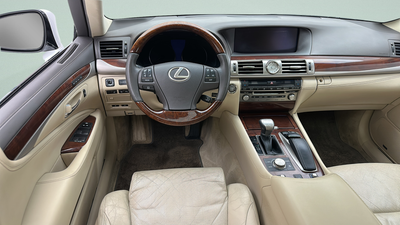 2014 Lexus LS 460