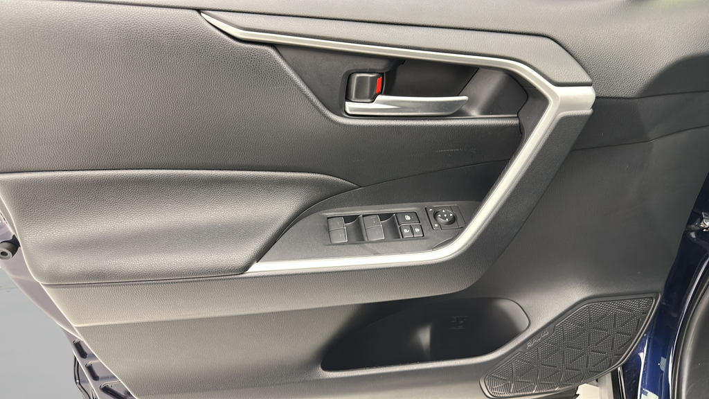 2024 Toyota RAV4 Prime SE