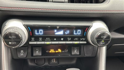 2024 Toyota RAV4 Prime SE
