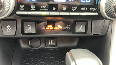 2024 Toyota RAV4 Prime SE