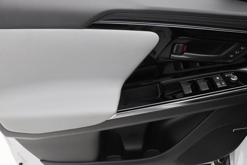 2023 Subaru Solterra Limited