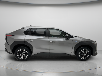 2023 Subaru Solterra Premium