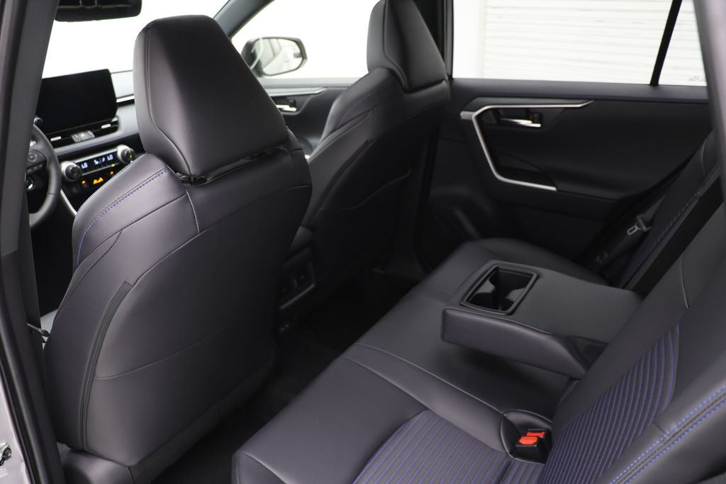 2025 Toyota RAV4 Hybrid XSE