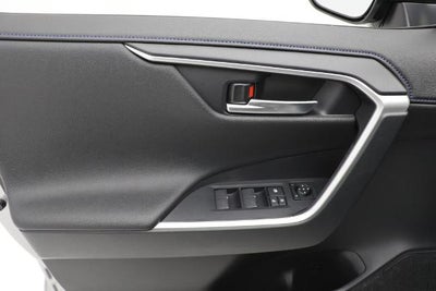 2025 Toyota RAV4 Hybrid XSE