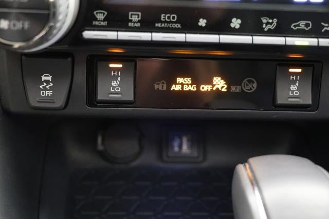 2025 Toyota RAV4 Hybrid XSE