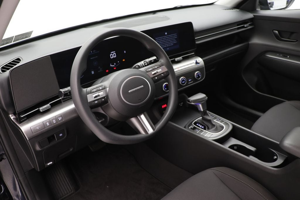 2024 Hyundai Kona SE