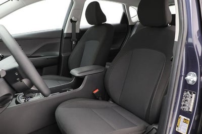 2024 Hyundai Kona SE