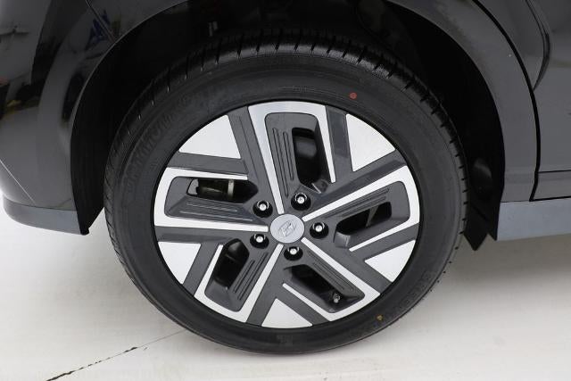 2023 Hyundai Kona Electric SE