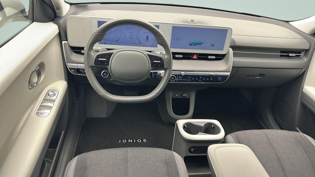 2023 Hyundai IONIQ 5 SE Standard Range