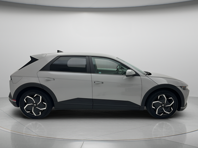 2023 Hyundai IONIQ 5 SE Standard Range