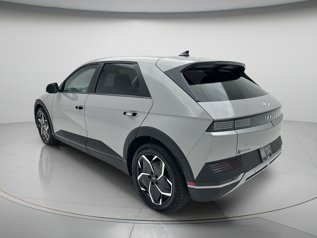 2023 Hyundai IONIQ 5 SE Standard Range