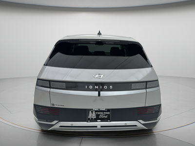 2023 Hyundai IONIQ 5 SE Standard Range