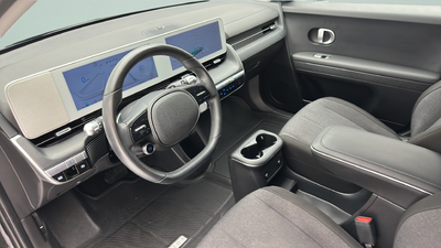 2024 Hyundai IONIQ 5 SE