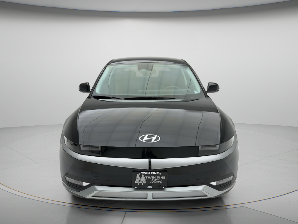 2024 Hyundai IONIQ 5 SE