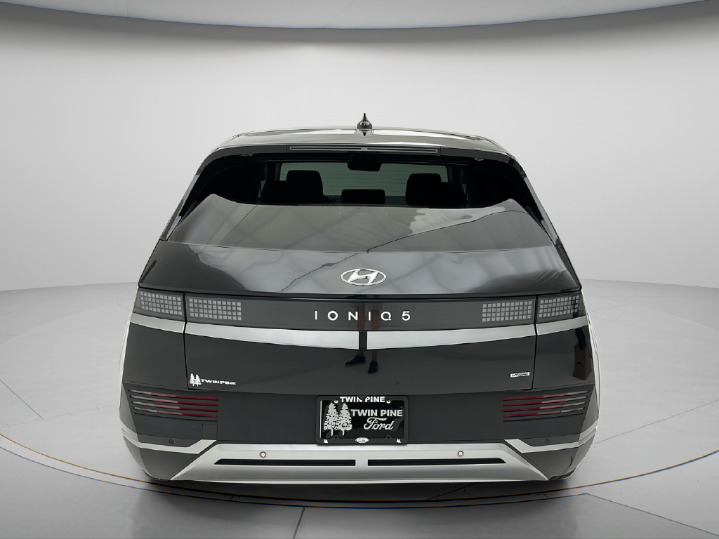 2024 Hyundai IONIQ 5 SE