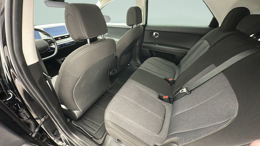 2024 Hyundai IONIQ 5 SE