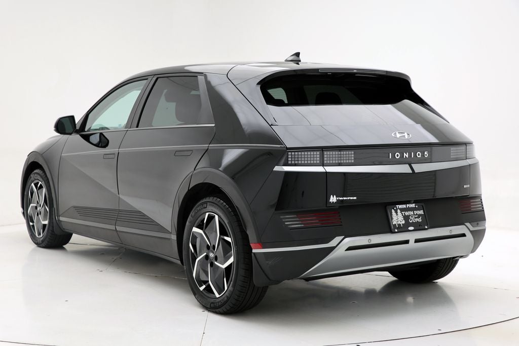 2024 Hyundai IONIQ 5 SE
