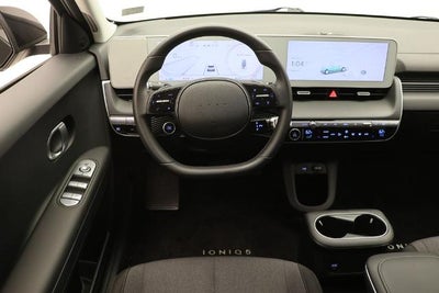 2024 Hyundai IONIQ 5 SE