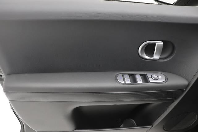 2024 Hyundai IONIQ 5 SE