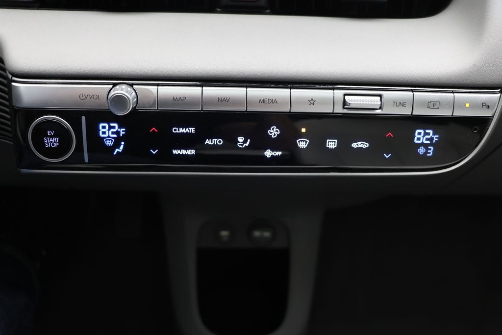 2024 Hyundai IONIQ 5 Limited