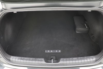 2024 Hyundai IONIQ 6 SEL