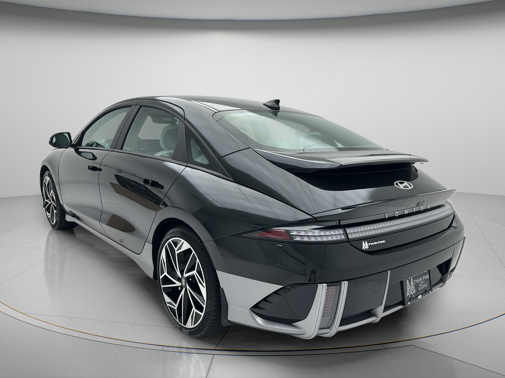 2024 Hyundai IONIQ 6 SEL
