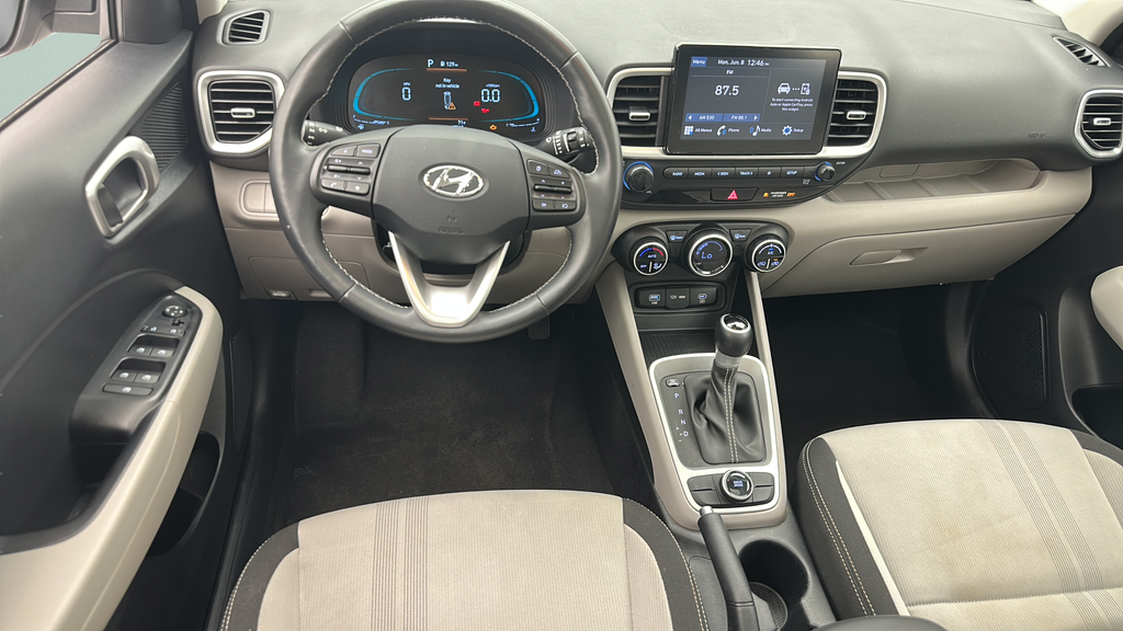 2025 Hyundai Venue SEL