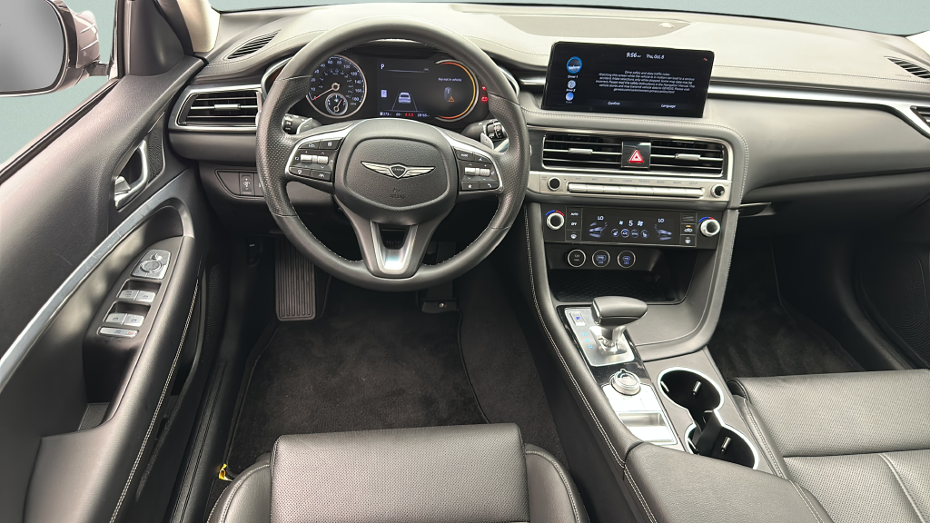 2025 Genesis G70 2.5T