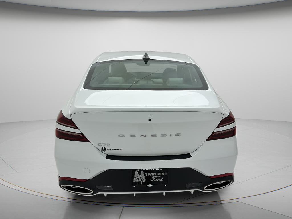 2025 Genesis G70 2.5T
